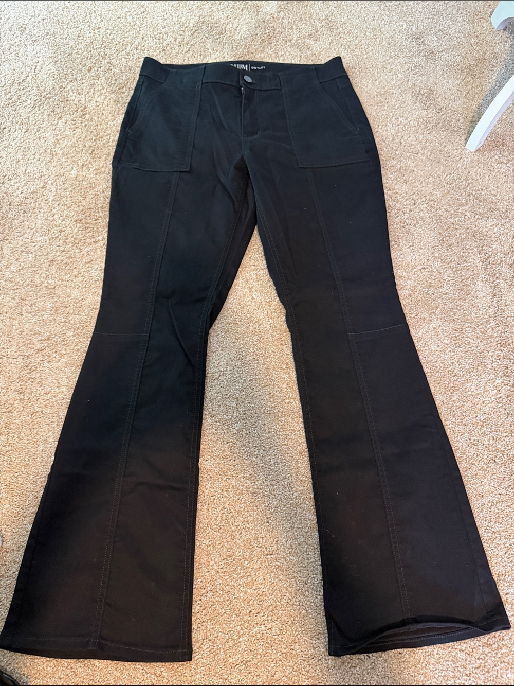 WHBM Outlet Black Skinny Flare Black Pants